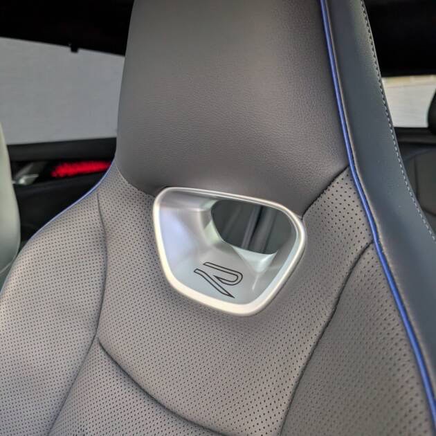VW Passat R-Line